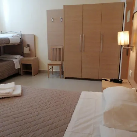 Отель Cuba Aeroport Restaurant 3*